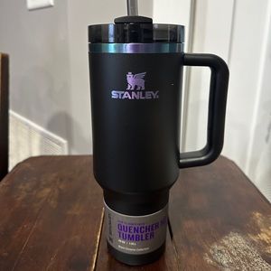 Stanley 40oz Black Chroma